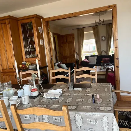 Sea View Ferienhaus Tullaghan
